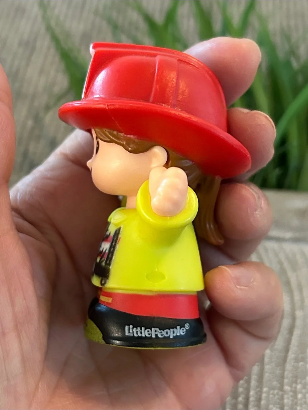 Fisher price little people fire fighter figurines replacement figures x2